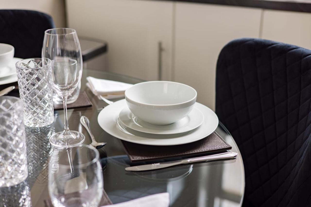 Avari Apartments - Hatton Collection Londra Dış mekan fotoğraf