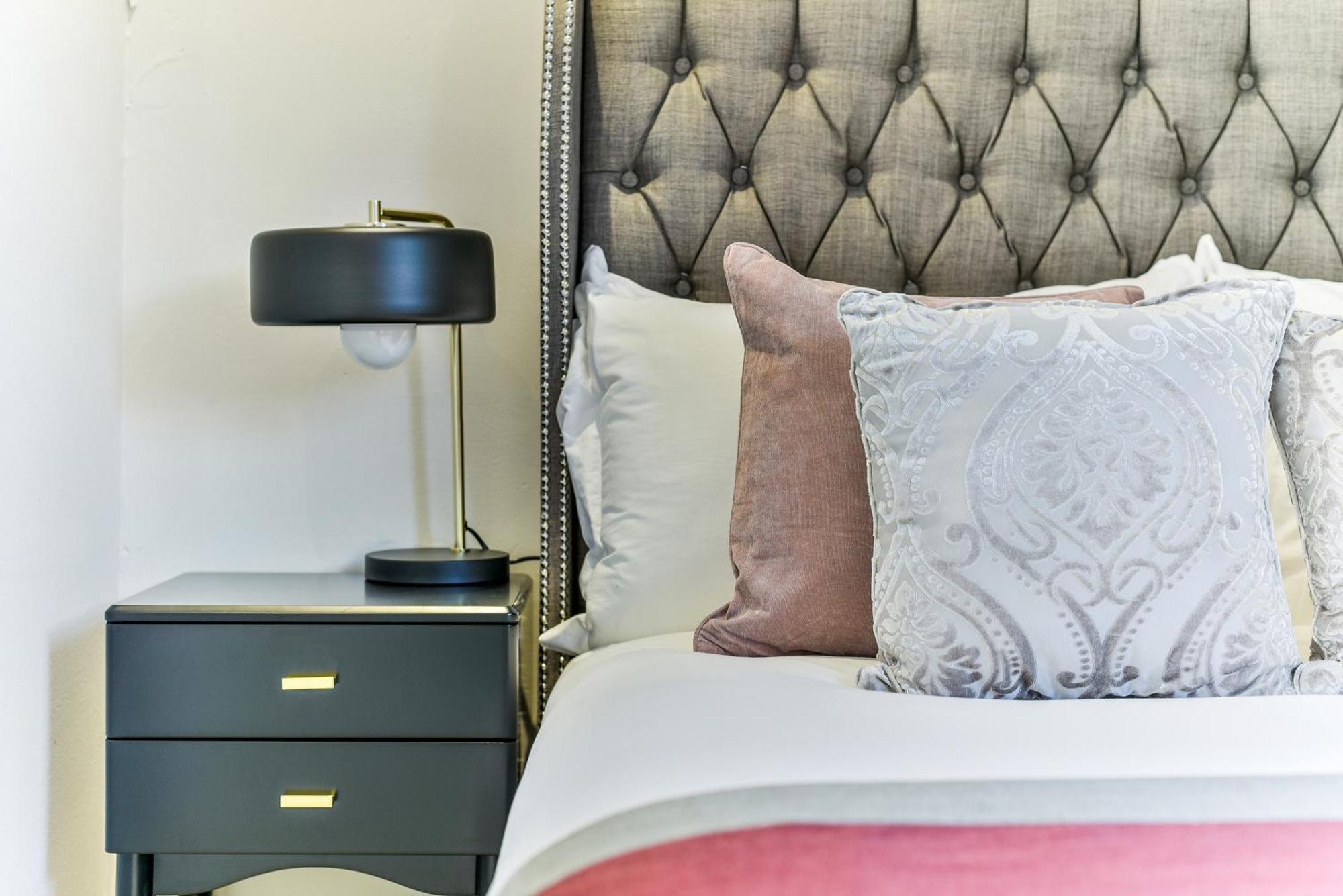Avari Apartments - Hatton Collection Londra Dış mekan fotoğraf