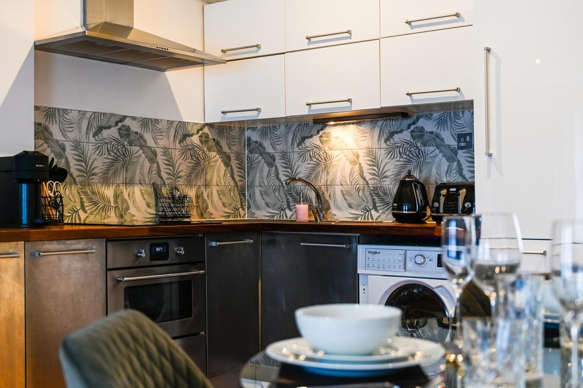 Avari Apartments - Hatton Collection Londra Dış mekan fotoğraf